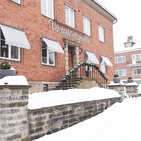 Vaesterhoejdsgarden Skövde Екстериор снимка